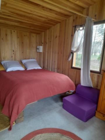 Lit double avec literie fournie lit double